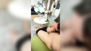 Sống chung với em ghệ xinh dâm ngày nào cũng bắt e đụ sướng lồn ướt hết ga giường #13